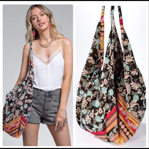 macchia di Ruggine Handbags - NWT Macchia di Ruggine Bohemian hobo Bag